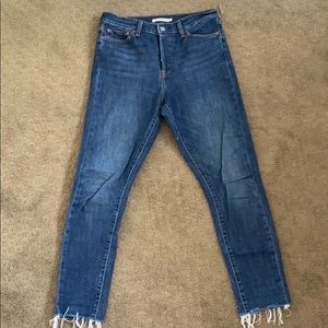 High rise Levi wedgie skinny